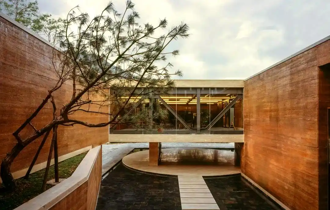 1766741782349528.webp 12.webp